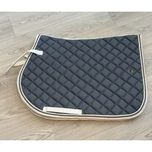 Tapis de selle